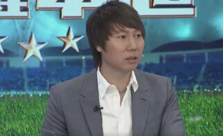 苏志燮、金有贞拍情侣画报 大叔与萝莉奇妙组合 2012-06-03 韩星苏志燮与童星金有贞这对相差22岁的“大叔”与萝莉日前携手为某知名品牌服饰拍摄了平面宣传画报。