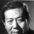 青山：国歌代表什么，代表一个国家和民族的尊严、民族的自信和民族的魂。